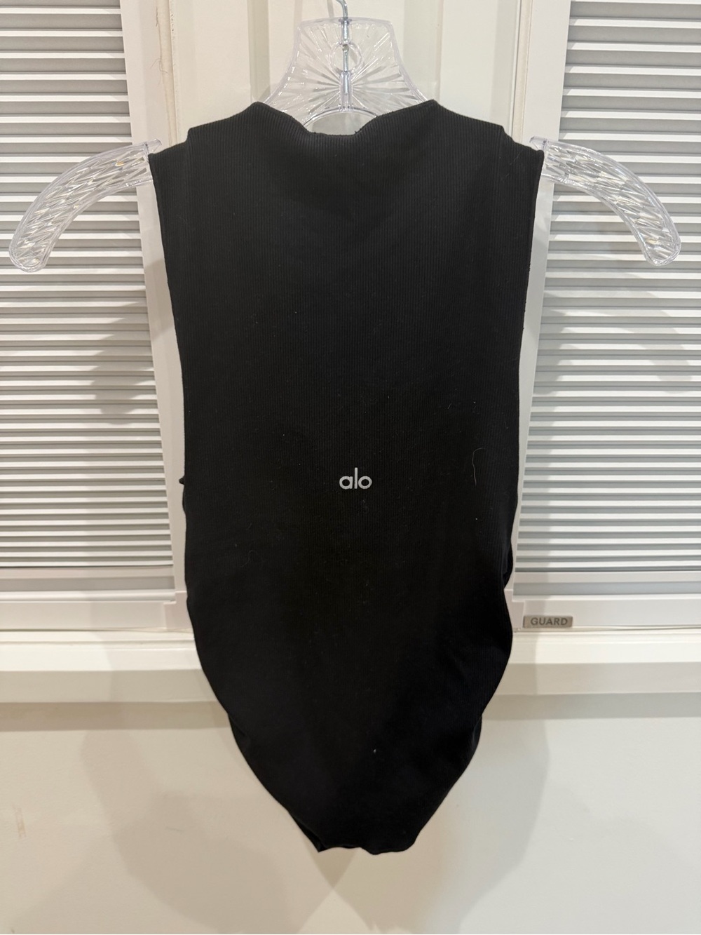 ALO Yoga Black tank still on website - Picture 6 of 6